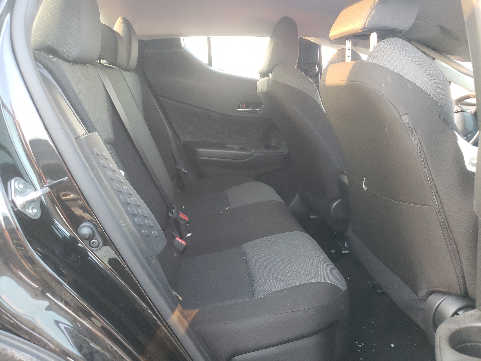 JTNKHMBX7L1072875 TOYOTA C-HR 2020