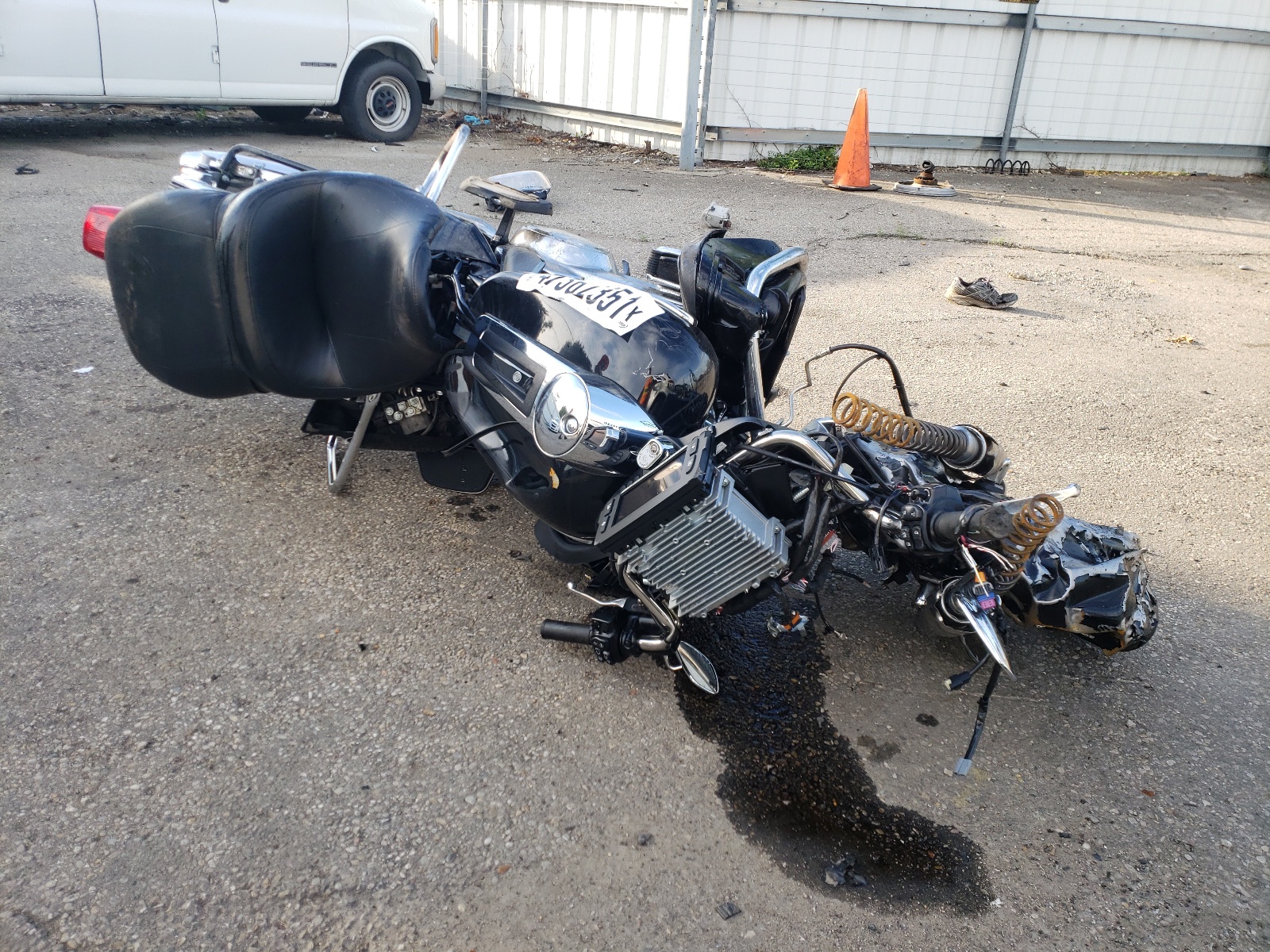 1HD1FCC10JB685887 HARLEY-DAVIDSON FLHTCU ULT 2018
