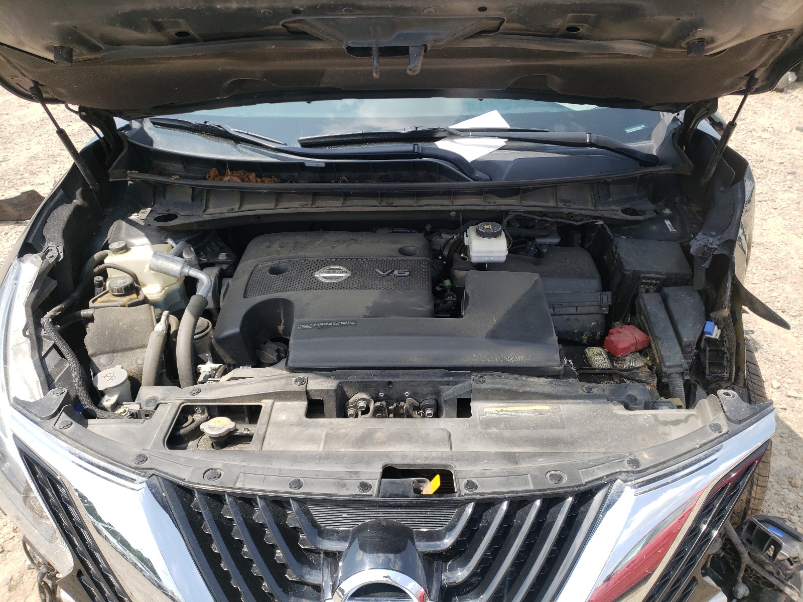 2018 Nissan Murano S vin: 5N1AZ2MG8JN140617