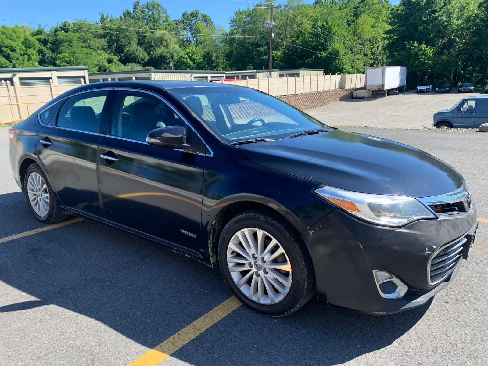 2013 TOYOTA AVALON HYBRID for Sale MA NORTH BOSTON Thu. Jul 22