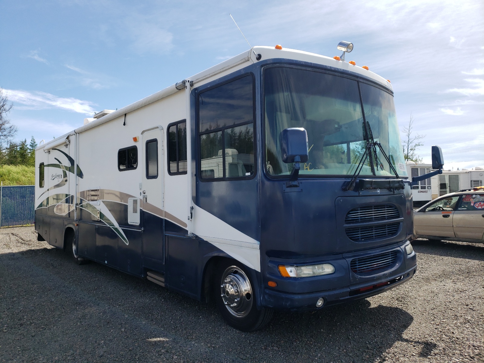 2002 WORKHORSE CUSTOM CHASSIS MOTORHOME CHASSIS W22 for Sale | NB ...