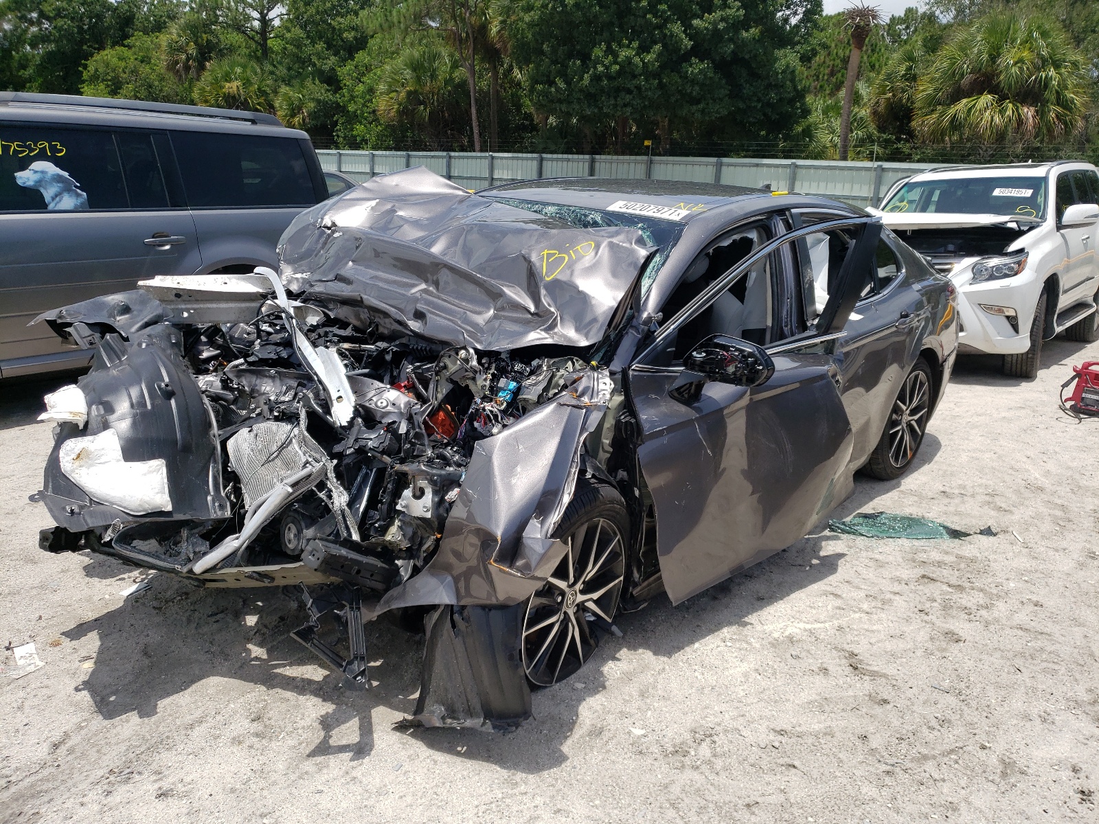 2021 Toyota Camry - Image 2