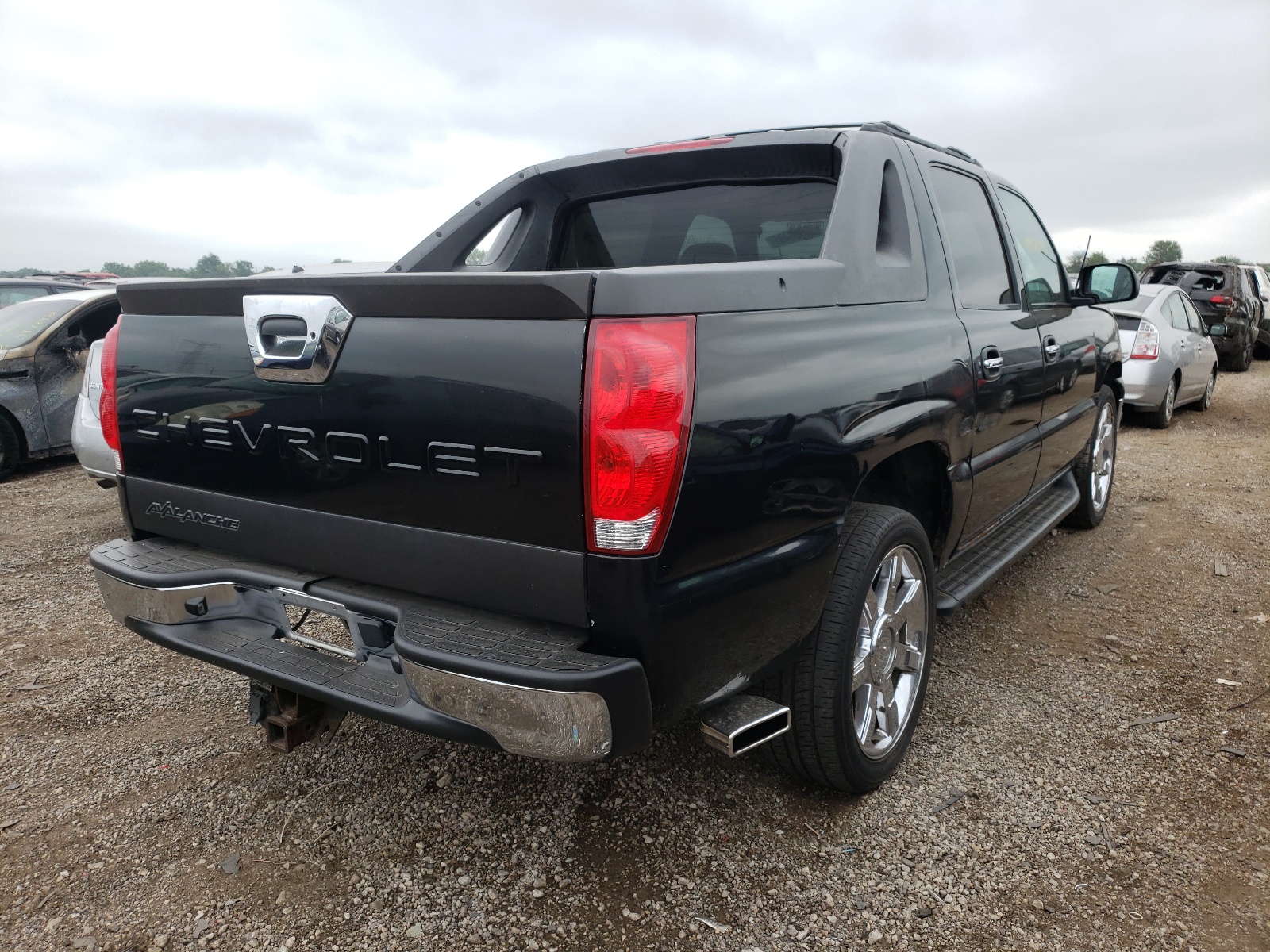 3GNEK12T44G205553 2004 Chevrolet Avalanche K1500