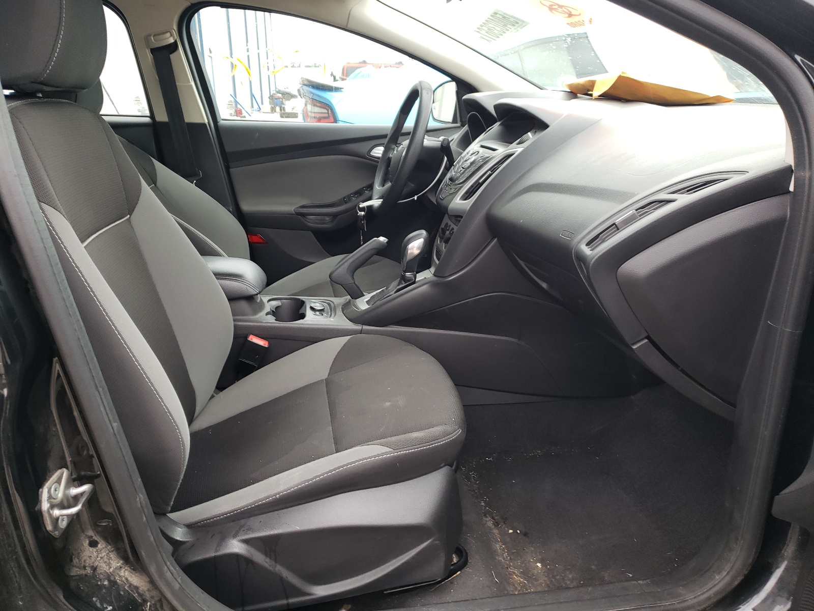 2014 Ford Focus Se vin: 1FADP3F26EL397040