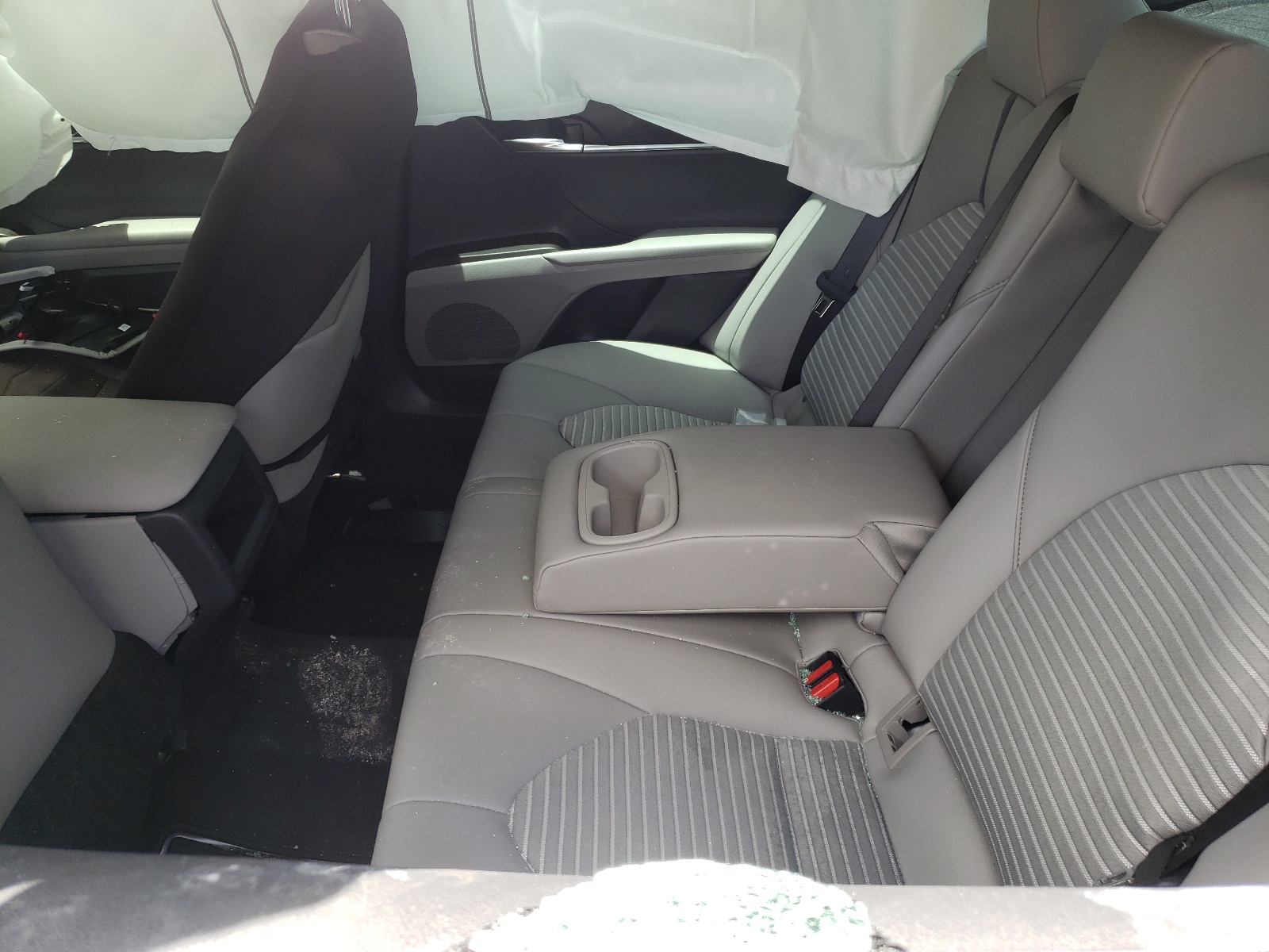 2021 Toyota Camry - Image 6