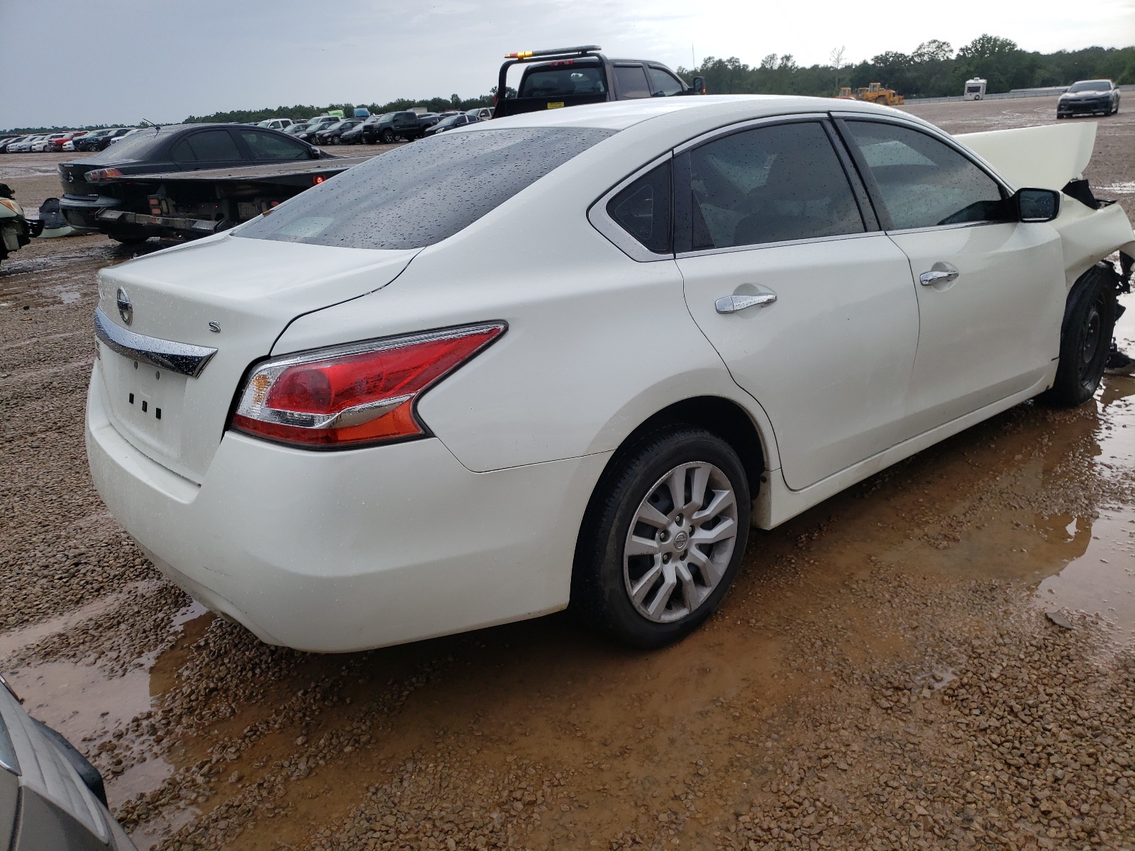 2015 Nissan Altima - Image 4