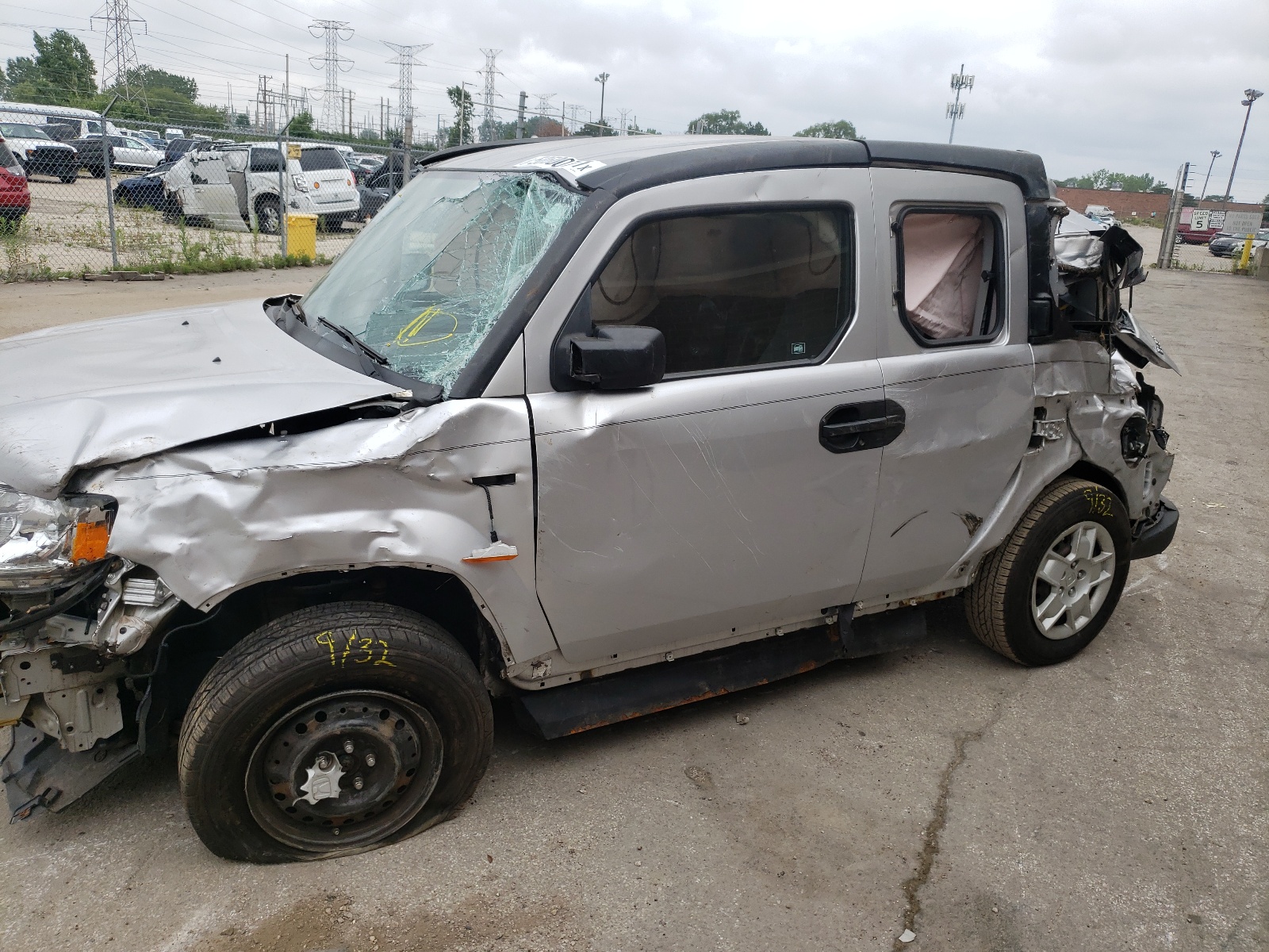 5J6YH1H37BL001867 2011 Honda Element Lx