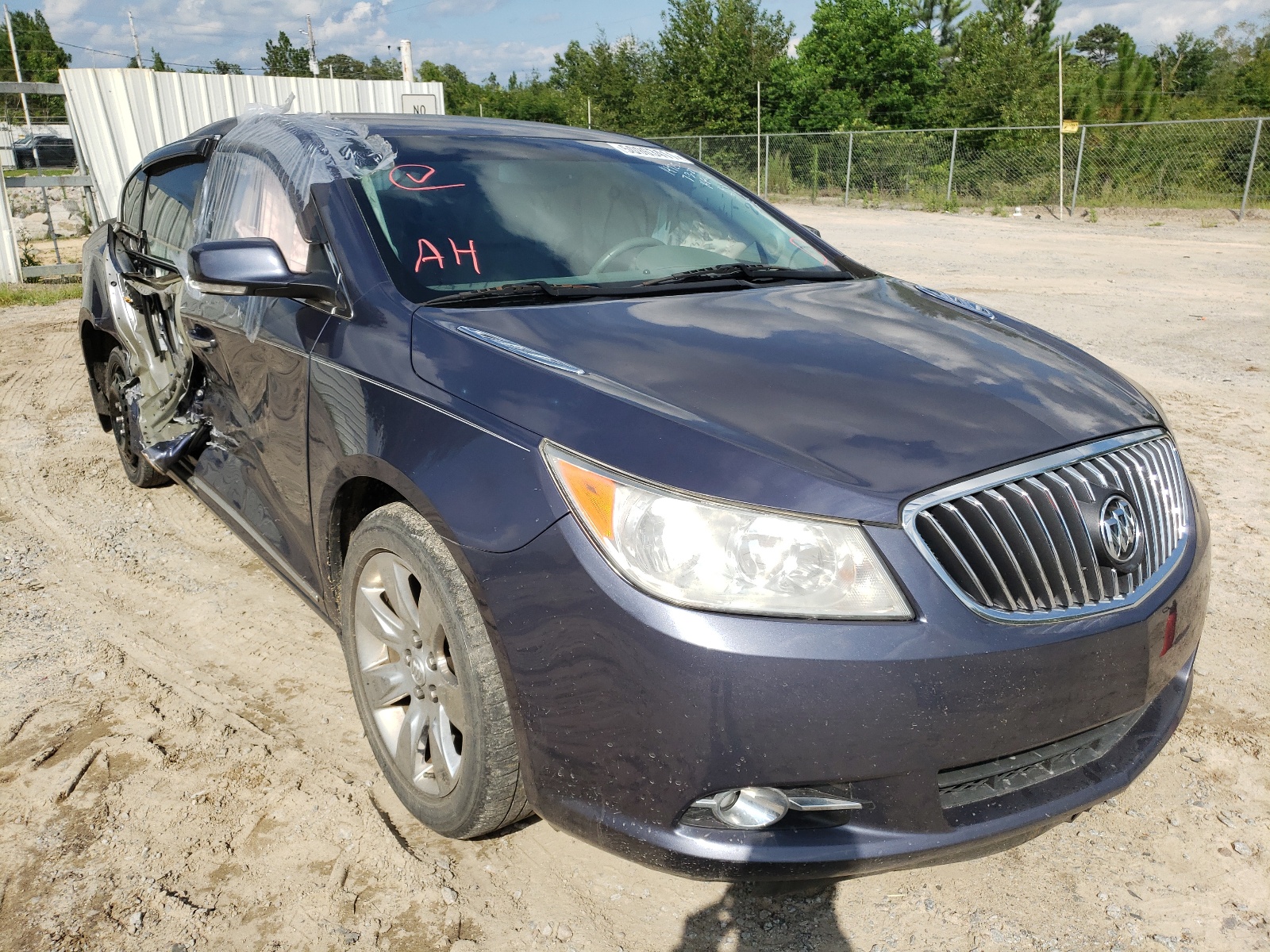 Buick Lacrosse 2013