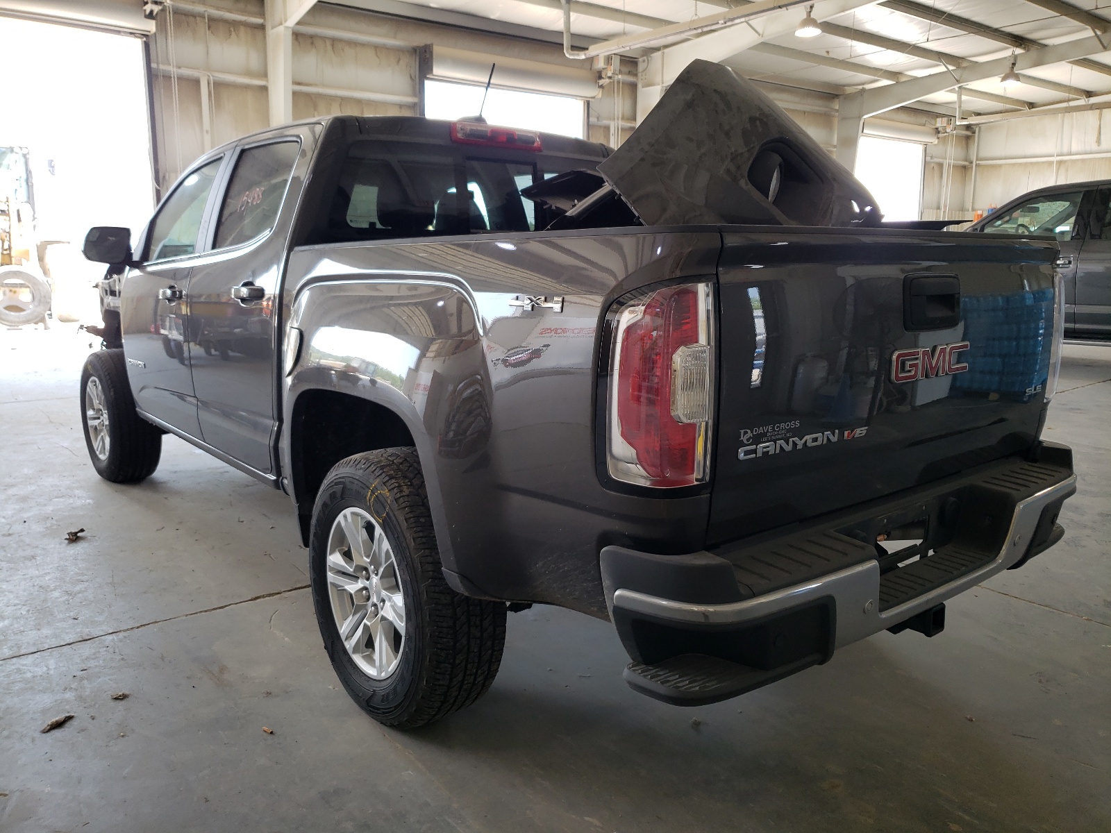 1GTG6CEN2K1216688 2019 GMC Canyon Sle