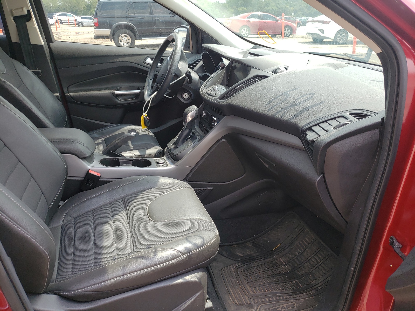 1FMCU9G93GUA97784 FORD ESCAPE 2016