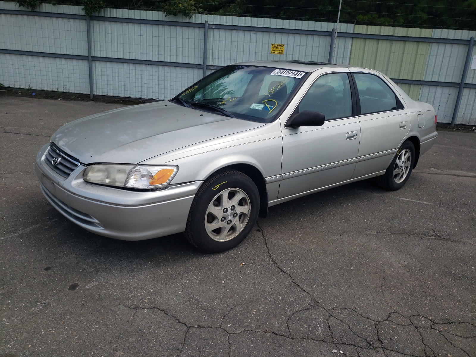 2000 Toyota Camry - Image 2