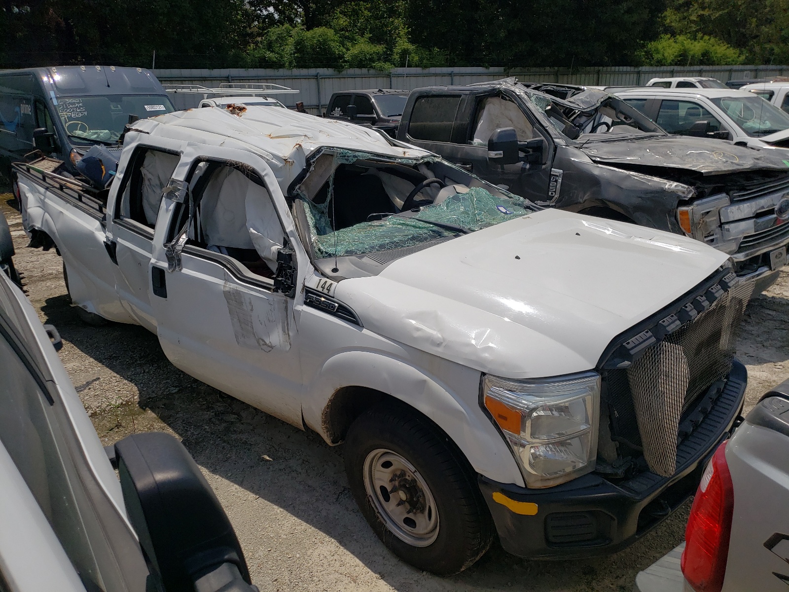 VIN: 1FT7W3A60GEA51030 2016 FORD F350