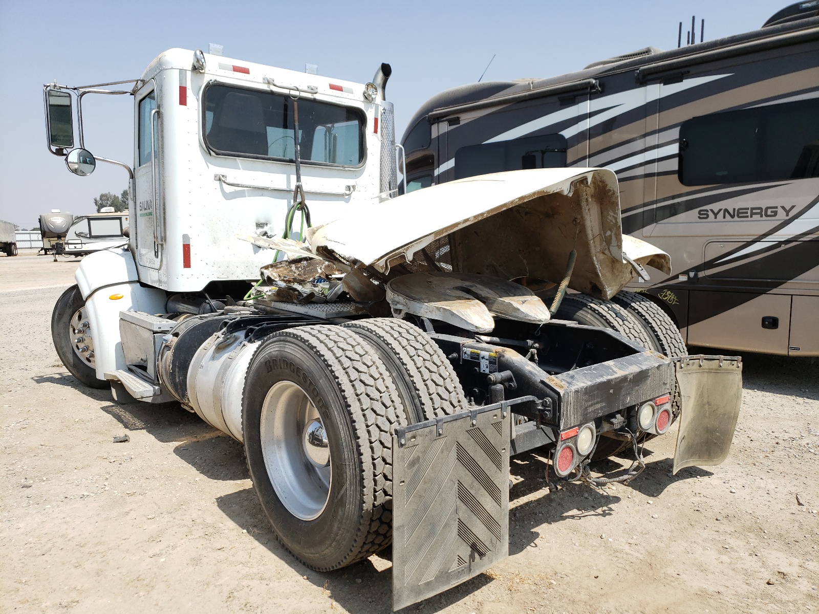 Lot #2887917107 2013 PETERBILT 384