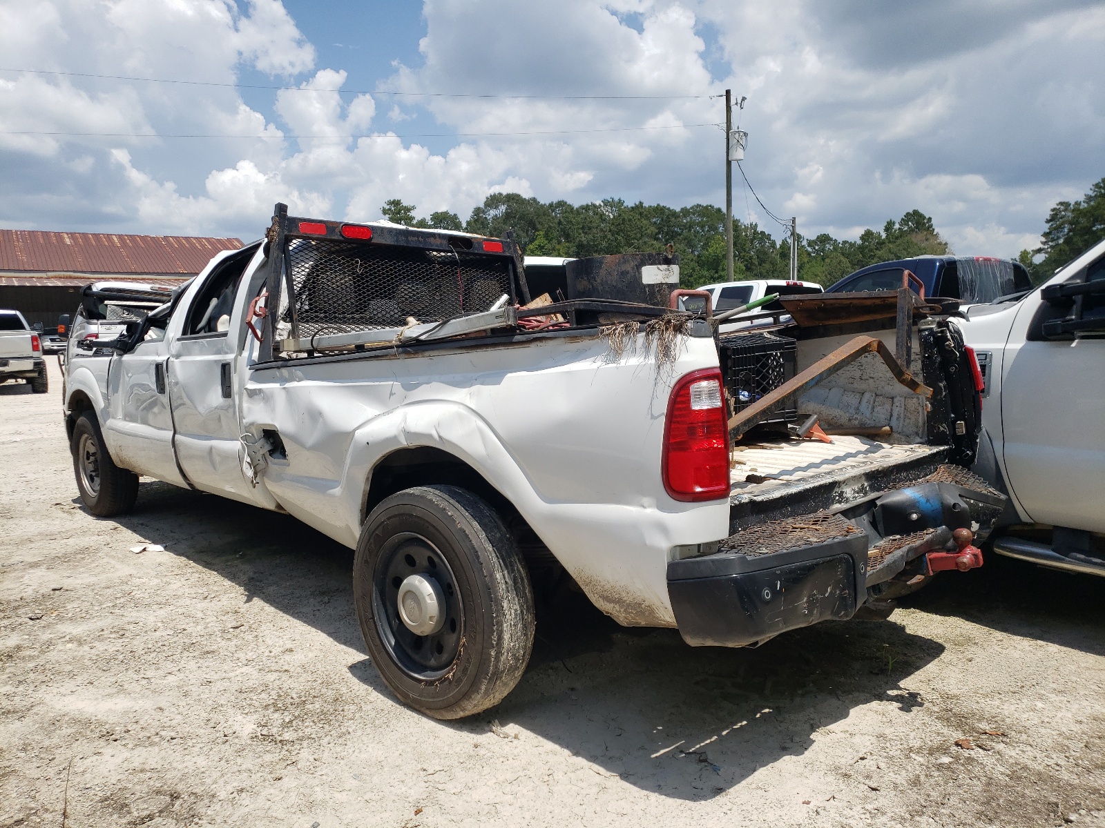 VIN: 1FT7W3A60GEA51030 2016 FORD F350