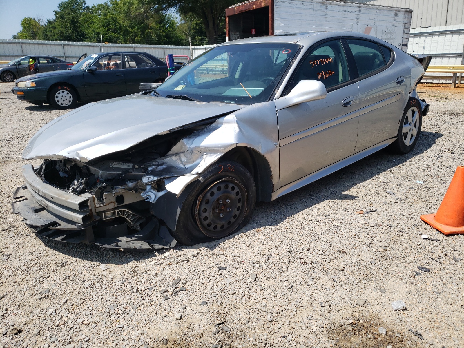 2008 Pontiac Grand Prix VIN: 2G2WP552381100210 Lot: 51608572