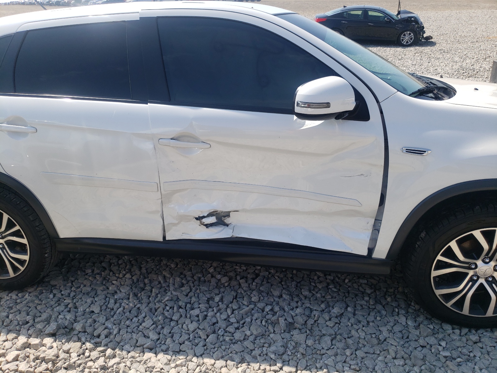 Lot #2748796727 2016 MITSUBISHI OUTLANDER