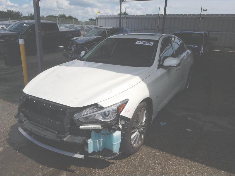 2018 INFINITI Q50 LUXE JN1EV7AP7JM366613