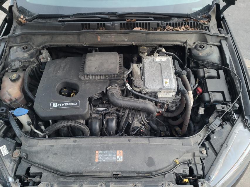 2015 FORD FUSION S H 3FA6P0UU4FR148928