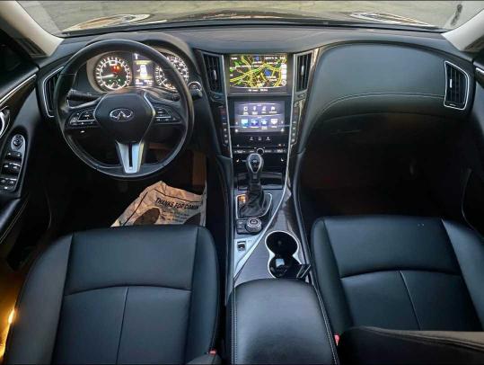 2019 INFINITI Q50 LUXE JN1EV7AP1KM519388