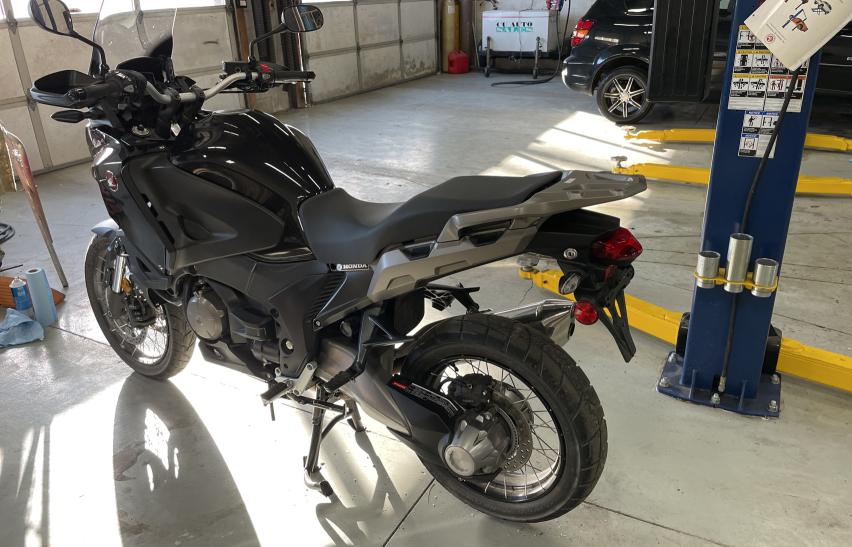 купить 2016 Honda Vfr1200 Xd 4 JH2SC7612GK000046