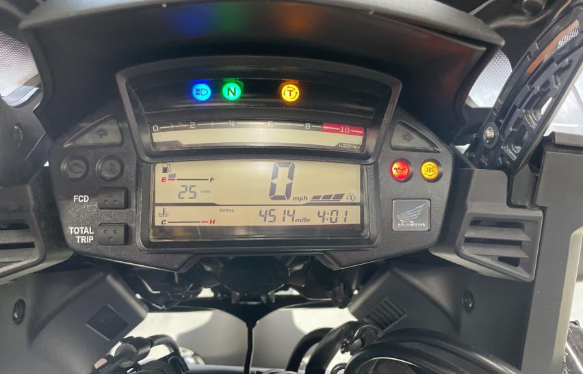 JH2SC7612GK000046 2016 Honda Vfr1200 Xd 4