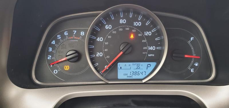 JTMBFREV9EJ008339 2014 Toyota Rav4 Le 2.5L