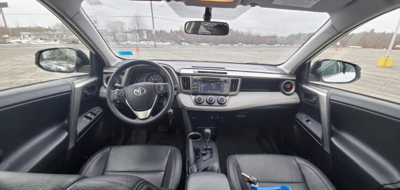 JTMBFREV9EJ008339 2014 Toyota Rav4 Le 2.5L