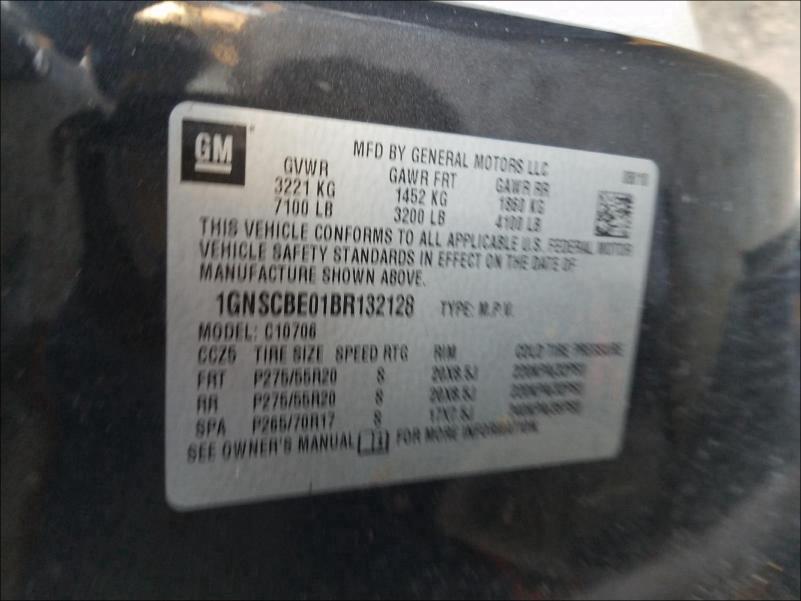 2011 CHEVROLET TAHOE C150 1GNSCBE01BR132128