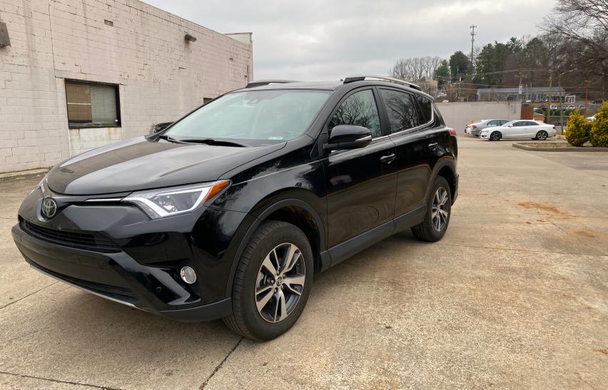 2018 TOYOTA RAV4 ADVEN 2T3WFREV4JW497391