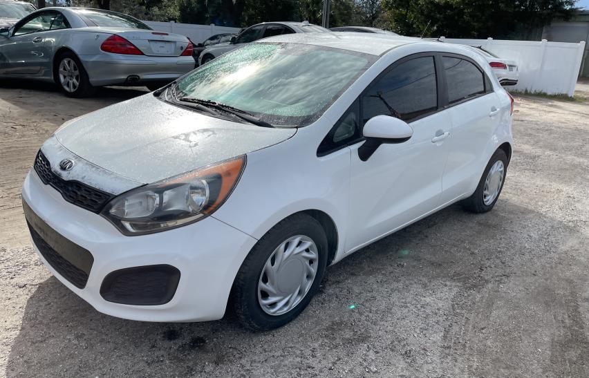 из сша 2013 Kia Rio Lx 1.6L KNADM5A30D6296679