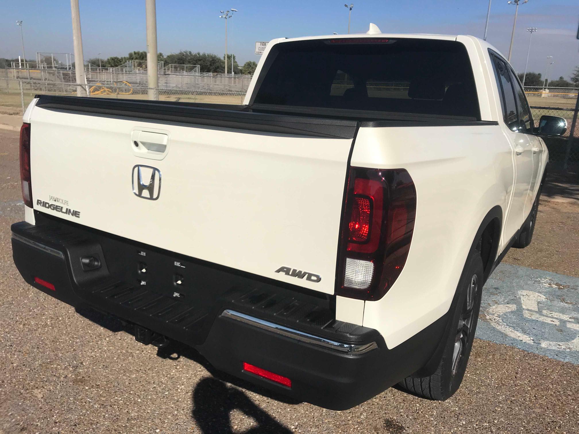 2019 HONDA RIDGELINE 5FPYK3F12KB011852