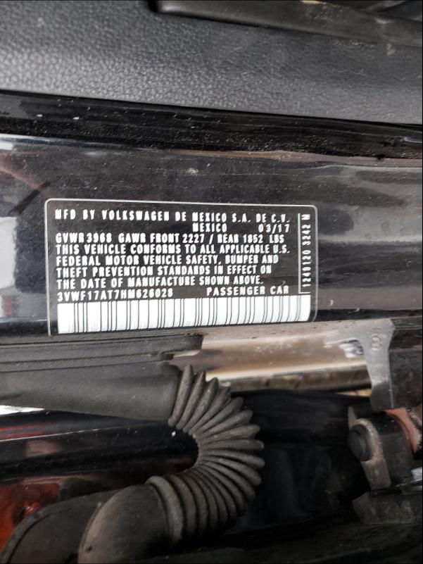 2017 VOLKSWAGEN BEETLE 1.8 3VWF17AT7HM626028