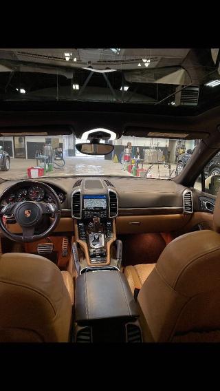 2012 PORSCHE CAYENNE S WP1AB2A29CLA41643