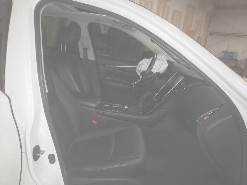 2018 INFINITI Q50 LUXE JN1EV7AR7JM445233