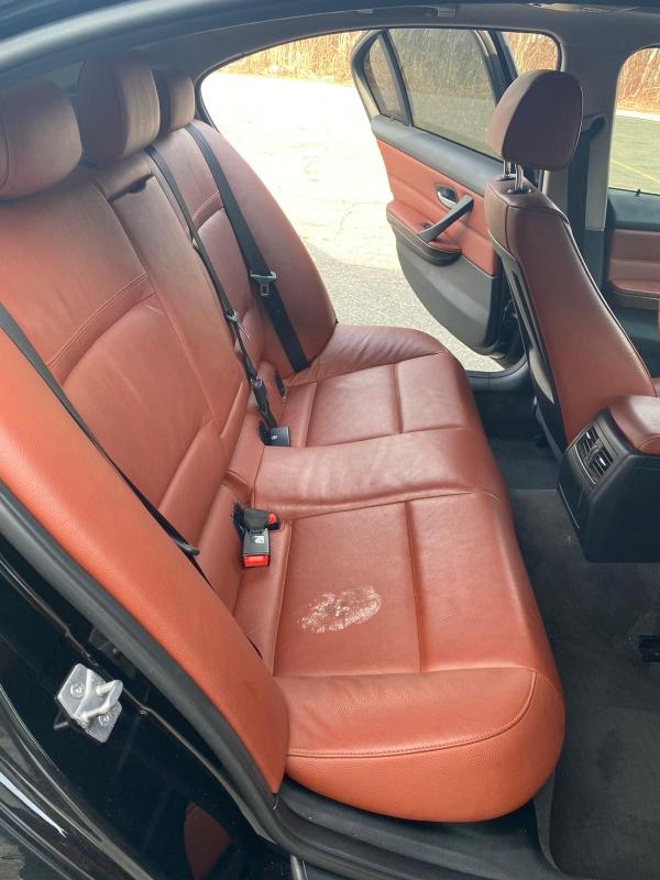 2011 BMW 328 XI WBAPK7C56BF084573