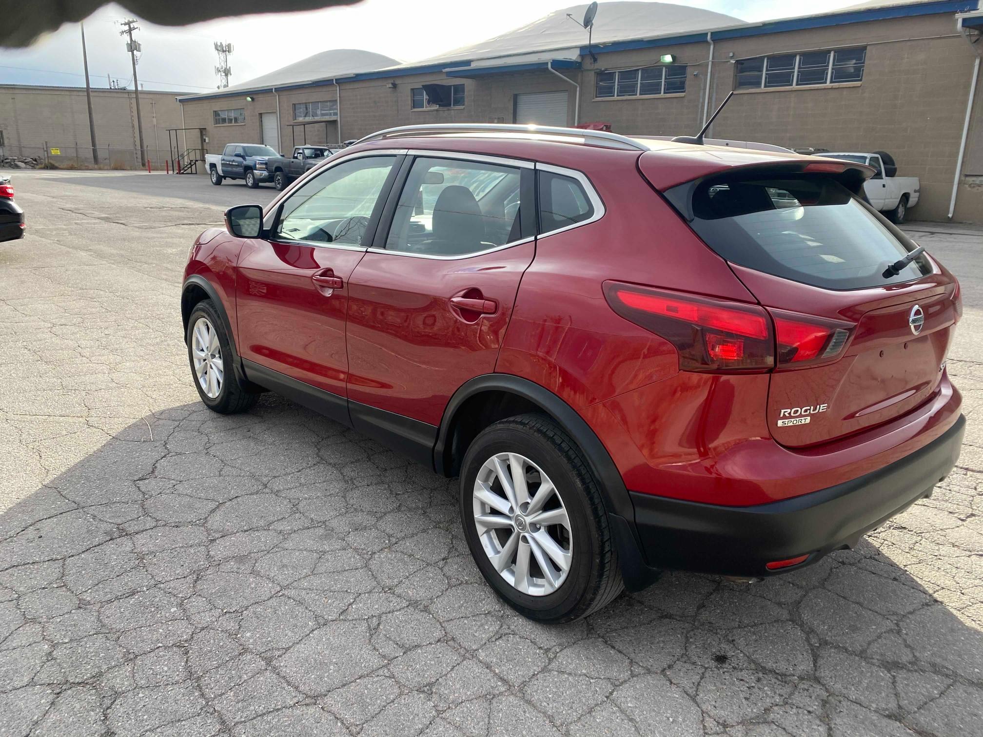 2018 NISSAN ROGUE SPOR JN1BJ1CP9JW185753