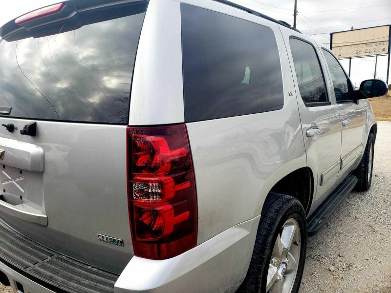 2010 CHEVROLET TAHOE C150 1GNMCBE38AR232535