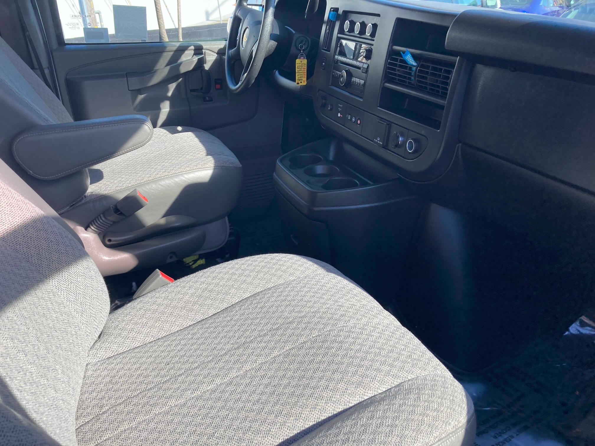 2017 CHEVROLET EXPRESS G3 1GAZGPFG4H1115439