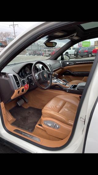 2012 PORSCHE CAYENNE S WP1AB2A29CLA41643