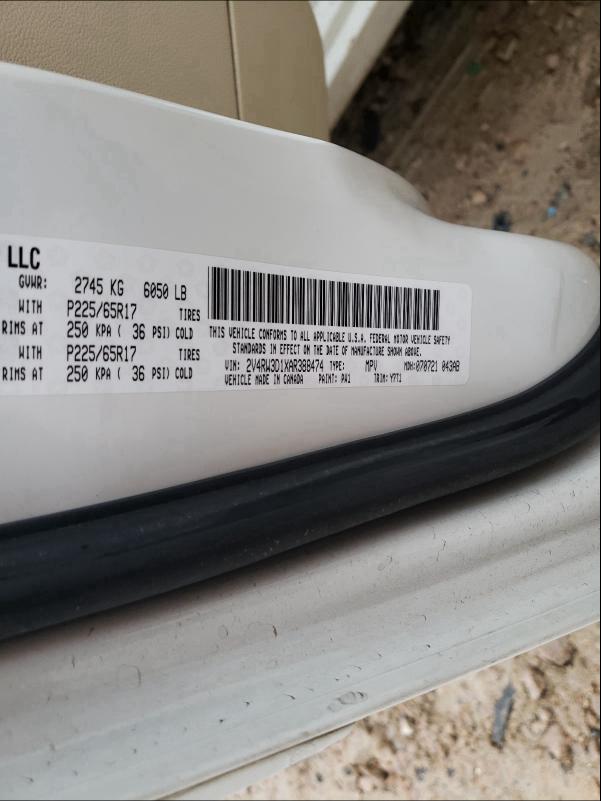 2010 VOLKSWAGEN ROUTAN SE 2V4RW3D1XAR388474