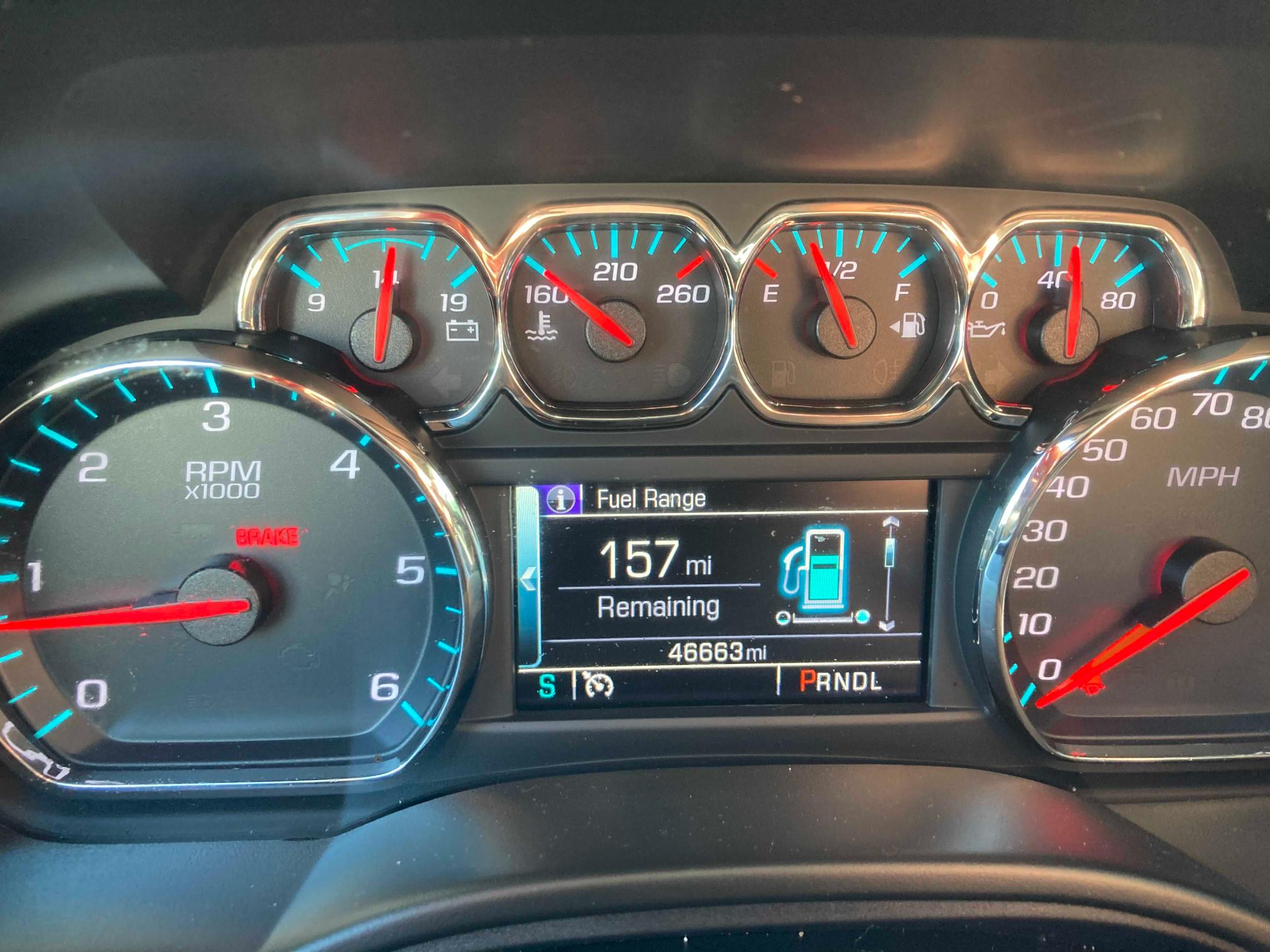 2018 CHEVROLET SUBURBAN C 1GNSCHKC0JR207367