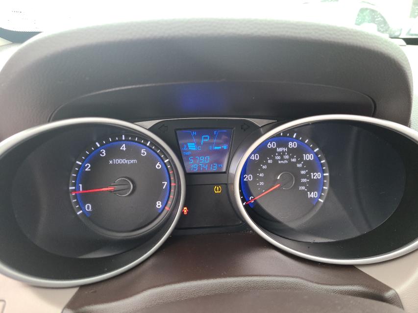 2012 HYUNDAI TUCSON GL KM8JT3AB2CU507777