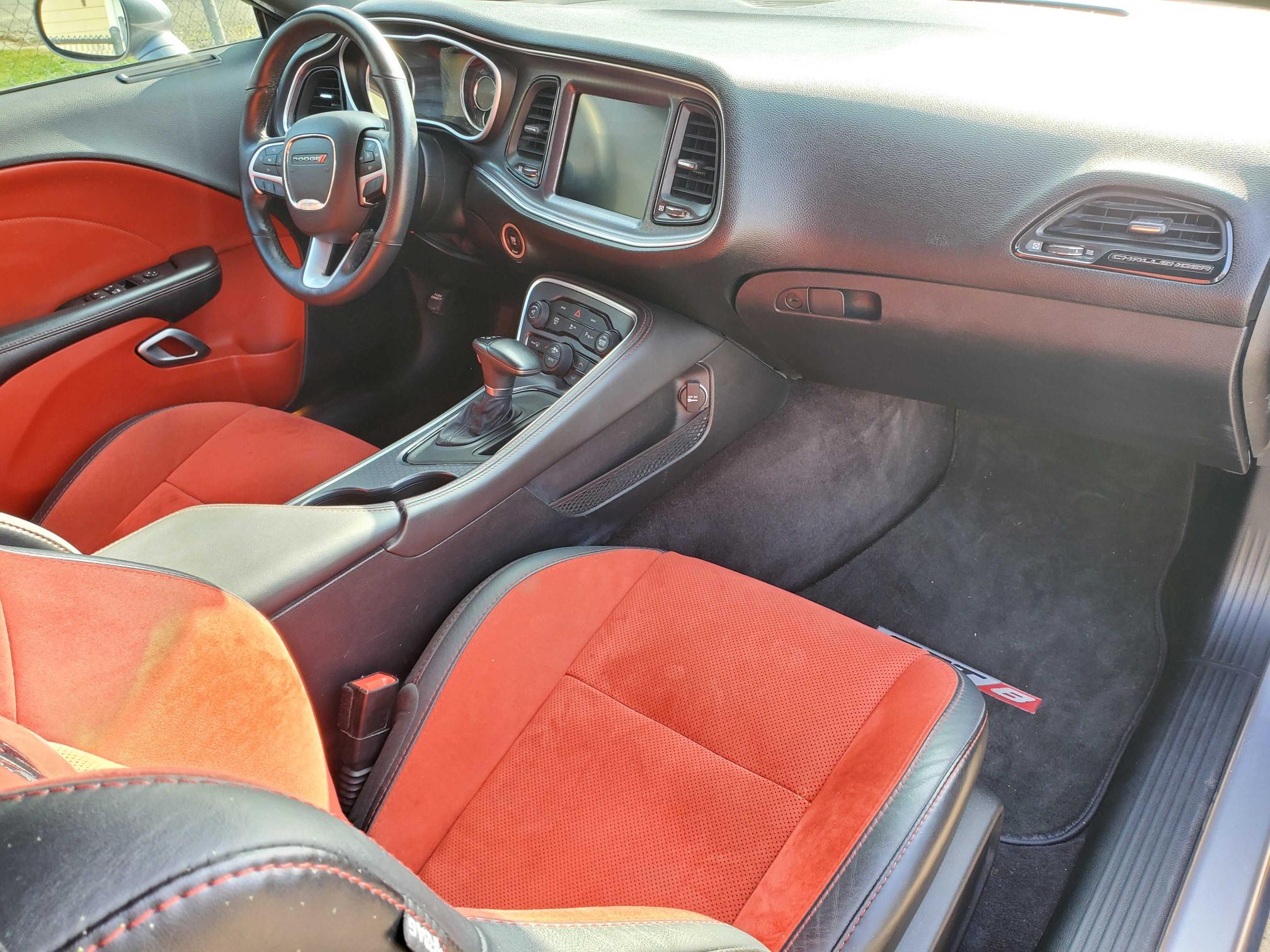 2016 DODGE CHALLENGER - 2C3CDZFJ0GH201851