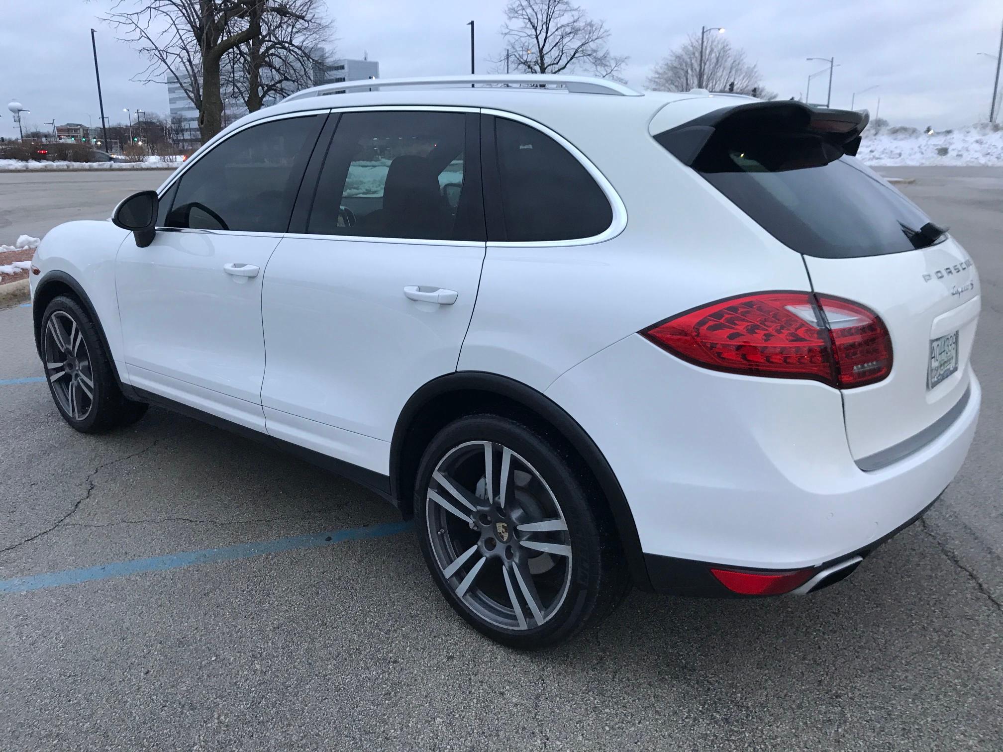 2012 PORSCHE CAYENNE S WP1AB2A29CLA41643