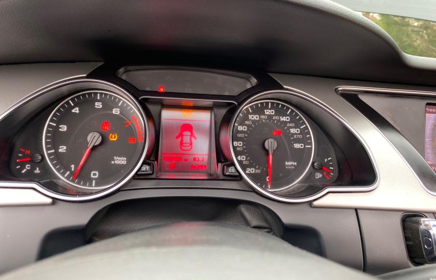 2012 AUDI A5 PREMIUM WAUJFAFH2CN007719