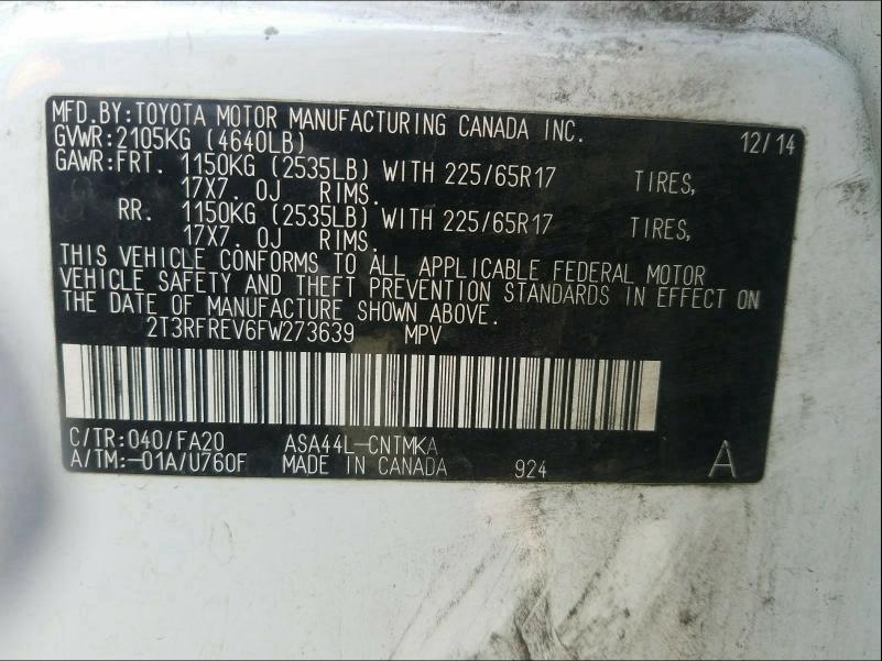 2015 TOYOTA RAV 4 2T3RFREV6FW273639