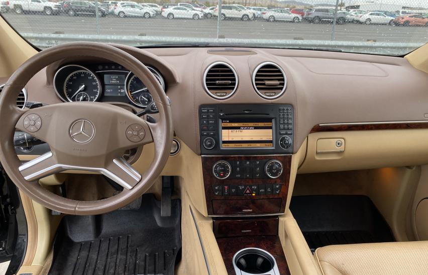 2011 MERCEDES-BENZ GL 550 4MA 4JGBF8GE8BA684022