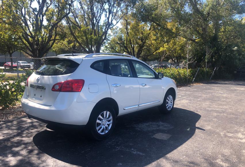 2015 NISSAN ROGUE SELE JN8AS5MT0FW651865