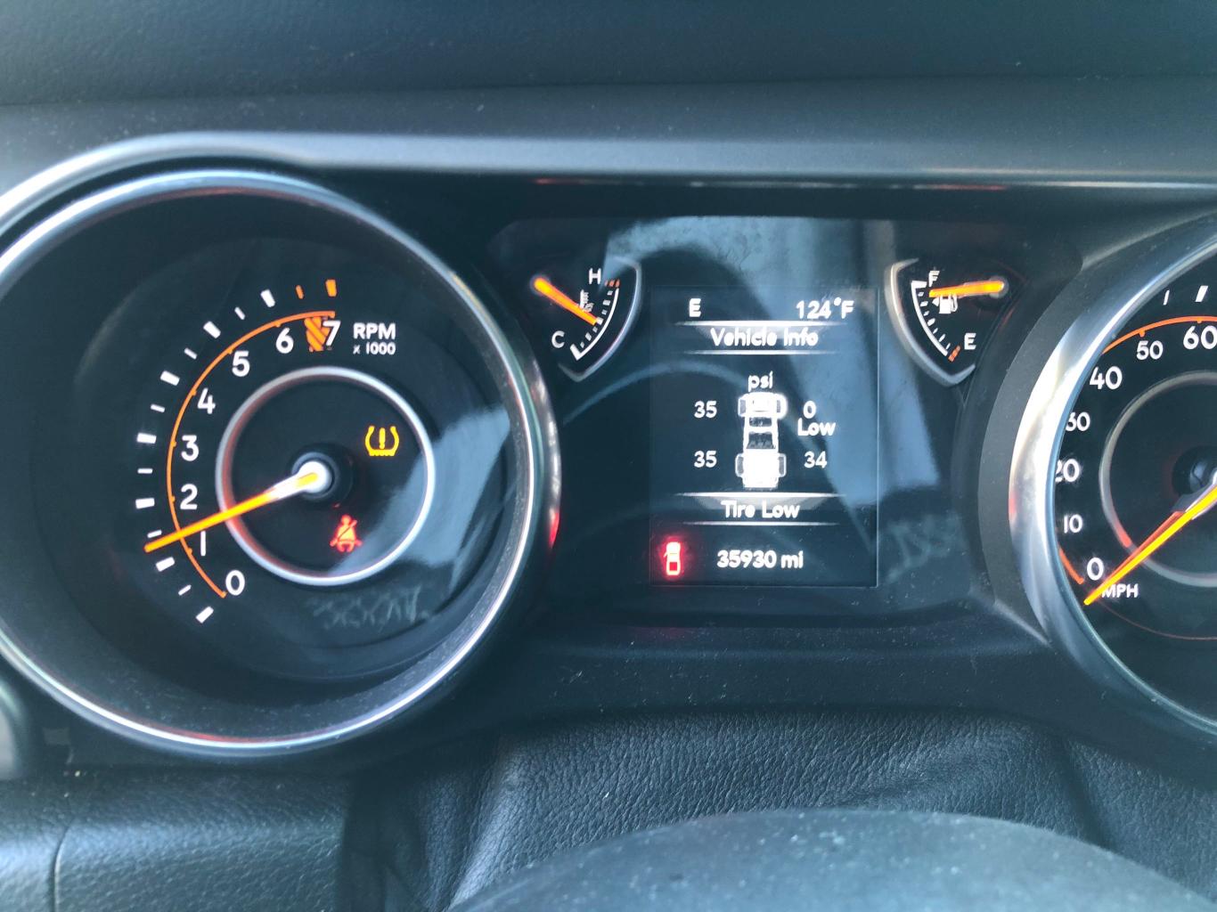 2020 JEEP GLADIATOR 1C6HJTAGXLL128642
