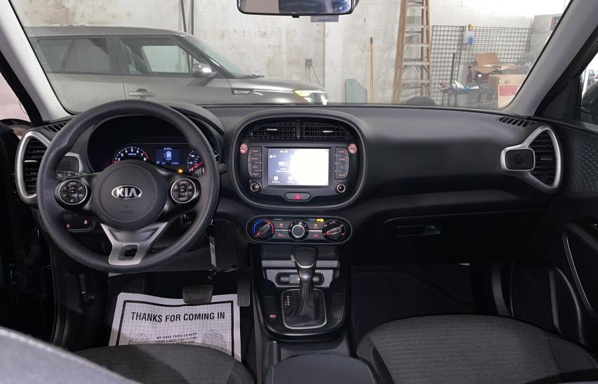 2020 KIA SOUL LX KNDJ23AU5L7020743